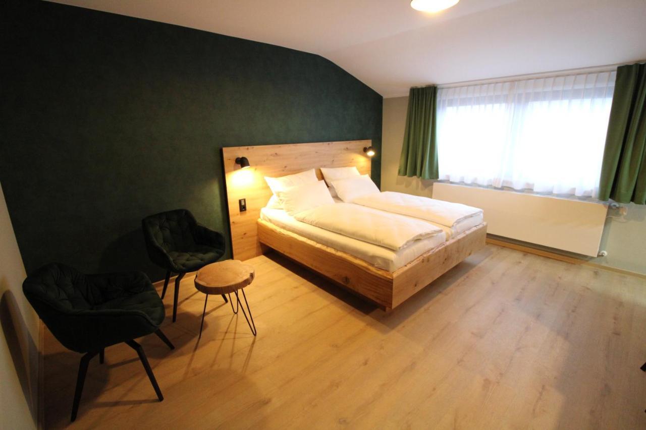 Der Hirsch Hotel Monschau Esterno foto